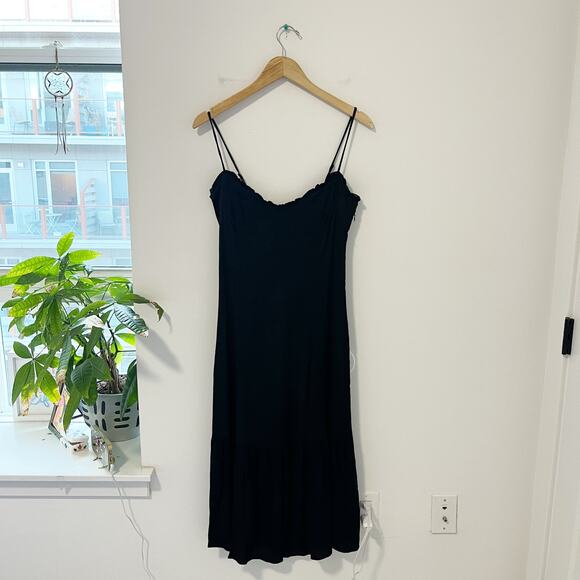 Aritzia Wilfred Black Smocked Ruffle Midi Dress Size 8 - Picture 1 of 8